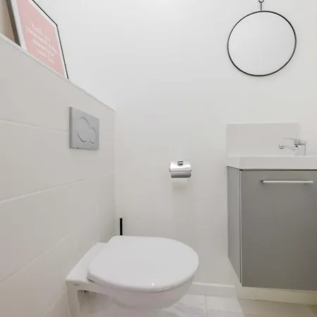 Modern - 2br-6p - Republique Apartment Paris