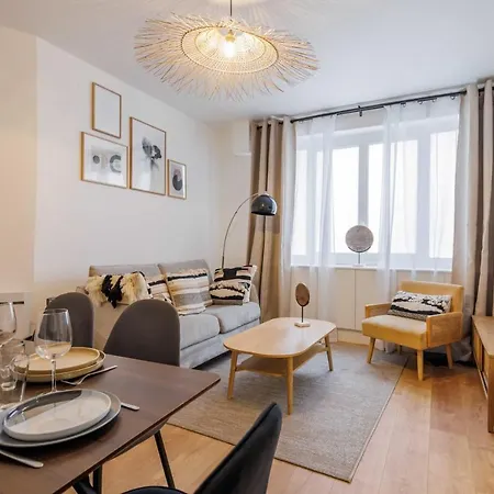 Modern - 2br-6p - Republique Apartment Paris